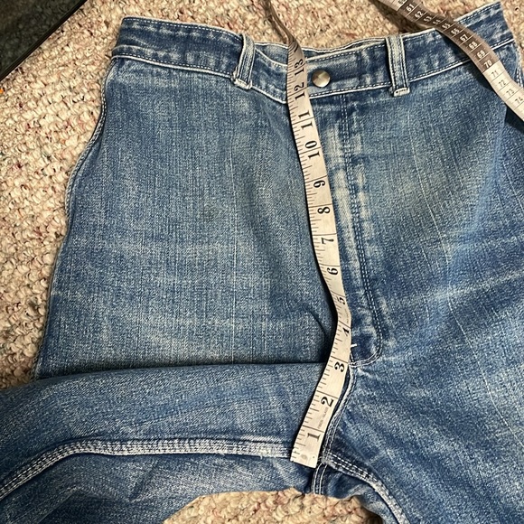 Vintage High Rise Denim - Picture 4 of 10